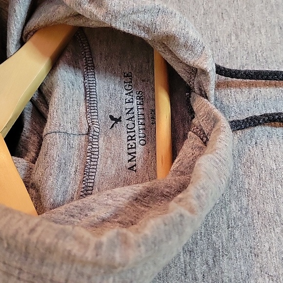 American Eagle Men's Pullover Graphic Hoodie, Lightweight, Gray, Size: Small - Picture 3 of 3